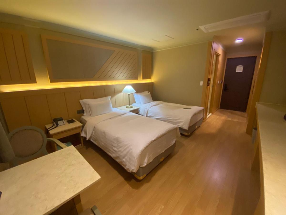 Hotel International Changwon Exterior foto